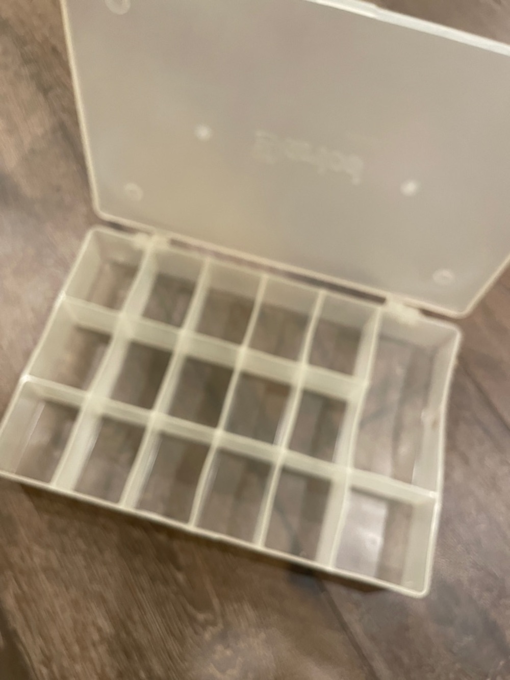 Clear Plastic 15-Compartment Storage Organizer Box for DMC embroidery floss